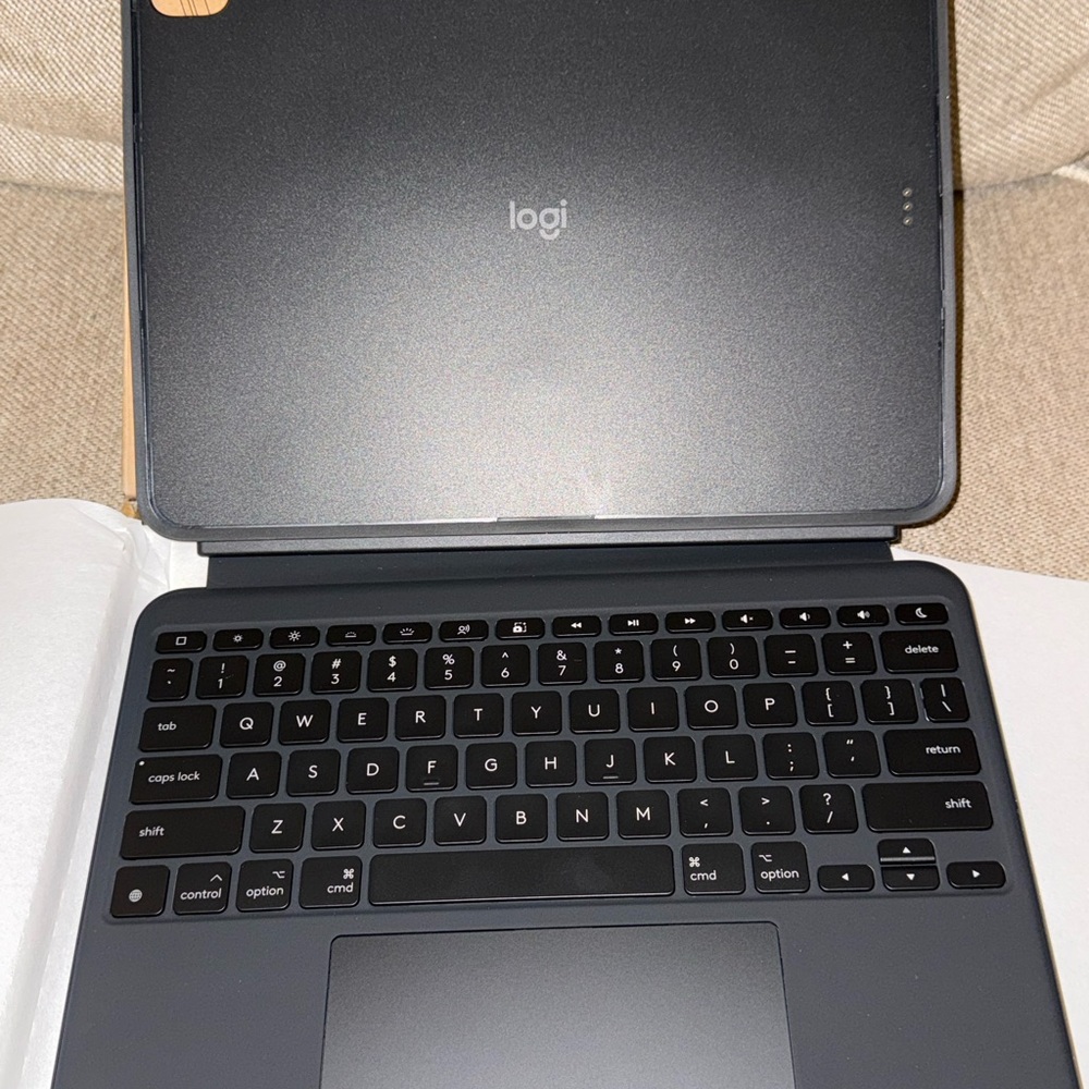 Ipad keyboard